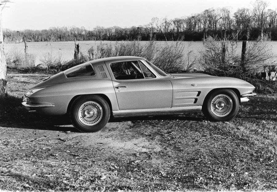  Chevrolet Corvette Stingray 1963 года  (фото 39 из 75)